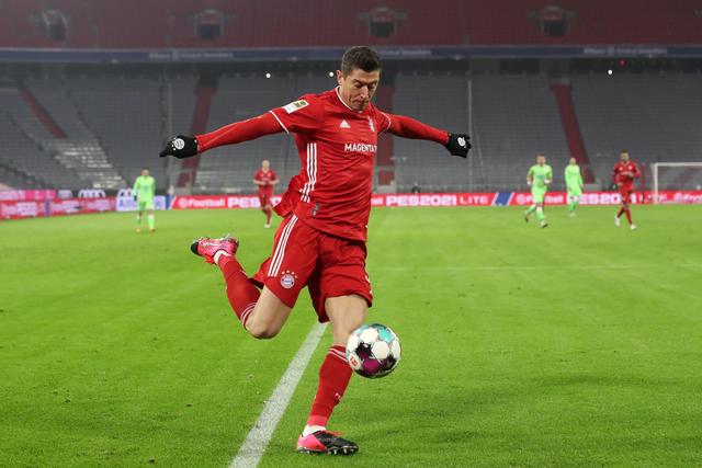 76人力克热火重返东部前六 公牛险胜开拓者